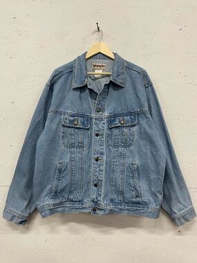 Vintage Wrangler Western Light Wash Denim Button Down Trucker Jacket, Size XXL